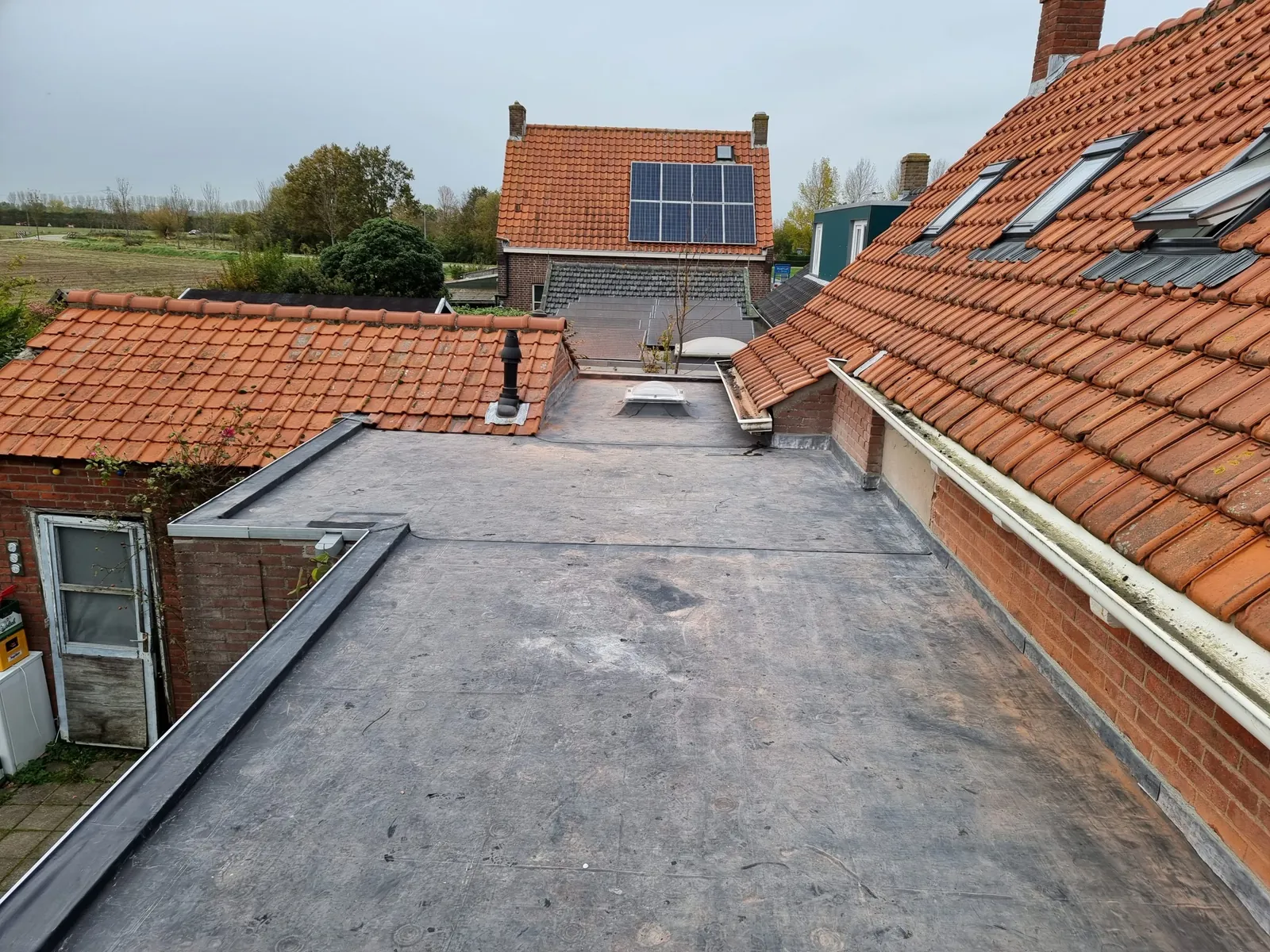 Dakrenovatie in Baarland.