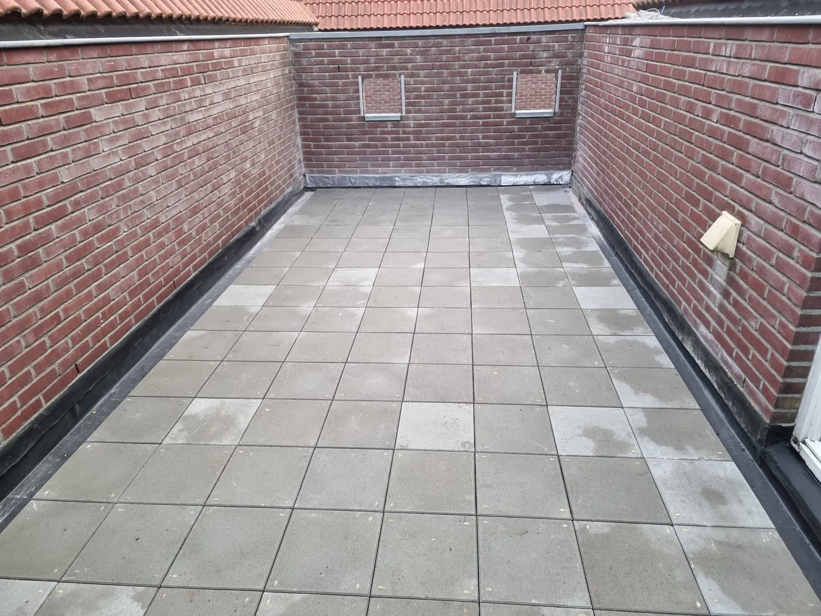 Dakrenovatie in Kortgene.